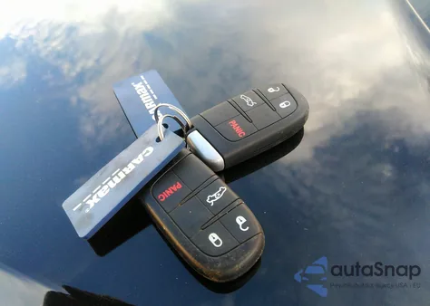 2018 Dodge Challenger Sxt z USA, uszkodzony, nr VIN 2C3CDZAG3JH262839